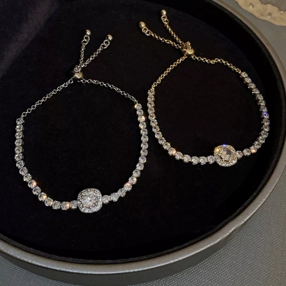 Beautiful Silver Crystal Bracelet - Picture 3 of 4